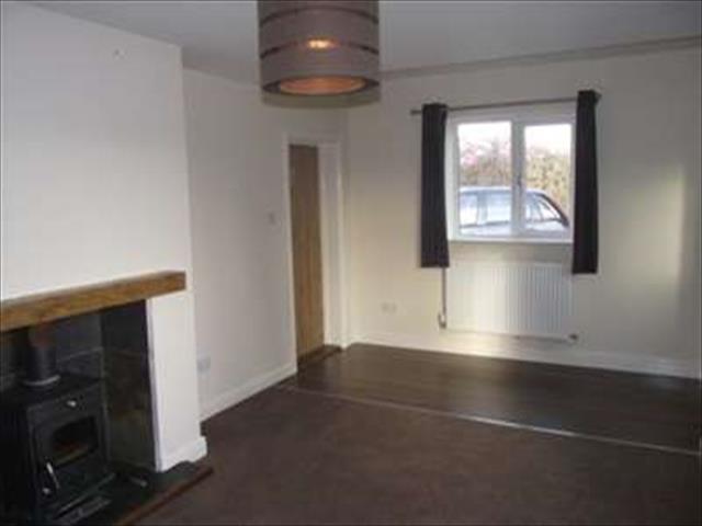  Image of 2 bedroom Terraced house to rent in Audlem Road Hankelow Crewe CW3 at Crewe, CW3 0JA